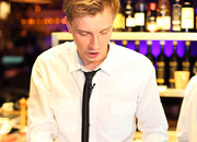 2166_carousel