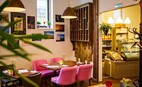 Кафе Corner café & kitchen