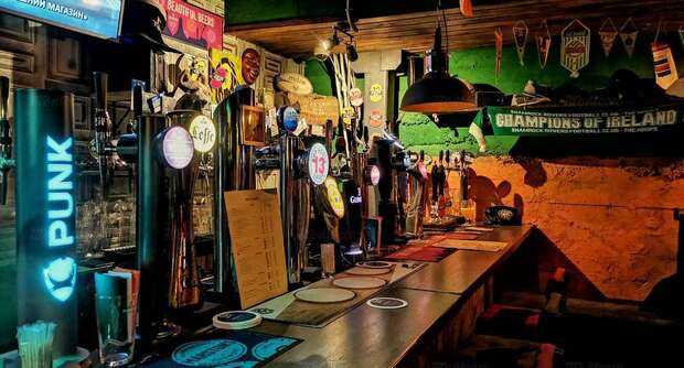 Бар Daft Rabbit Pub