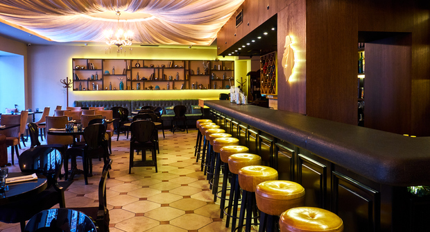 Ресторан Courvoisier cafe